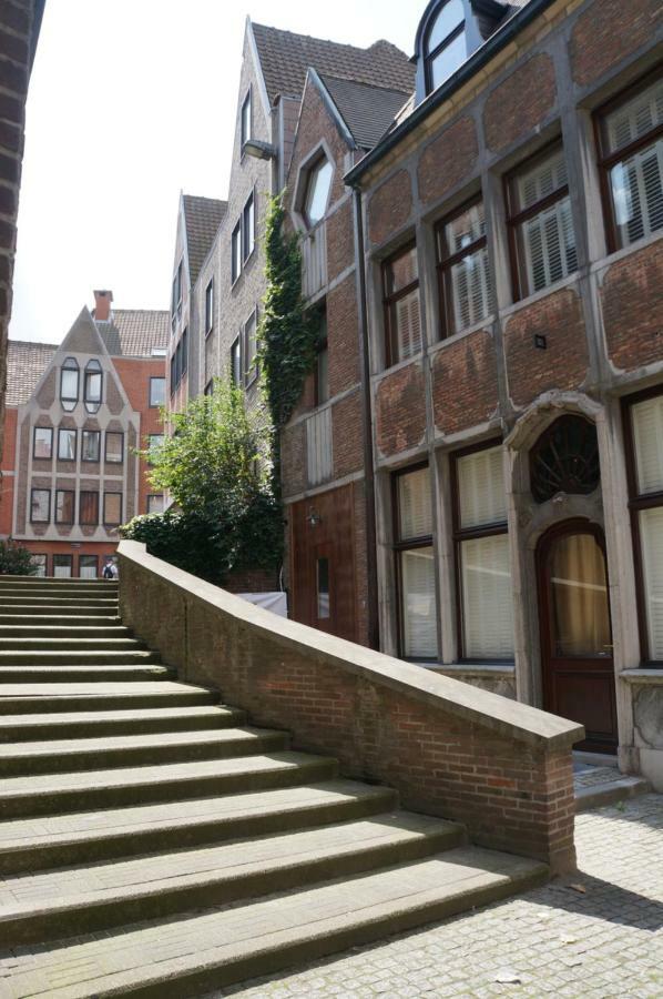 Charming Suites Jan Zonder Vrees Antwerp Exterior photo